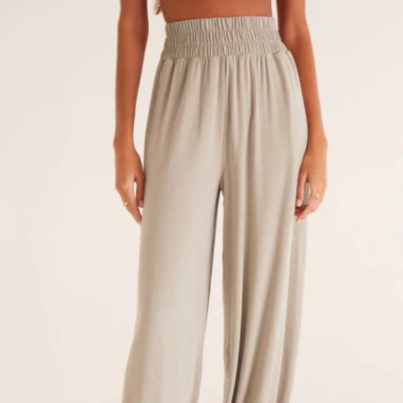 Z Supply Savina Jogger - Picture 3 of 11